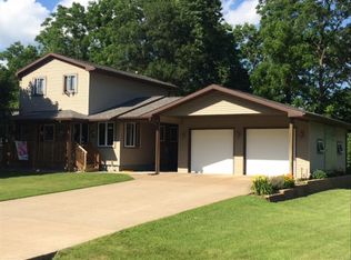 W24572 Park Rd, Trempealeau, WI 54661