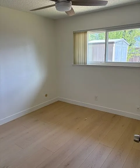 2824 Edison Ave — Photo 8
