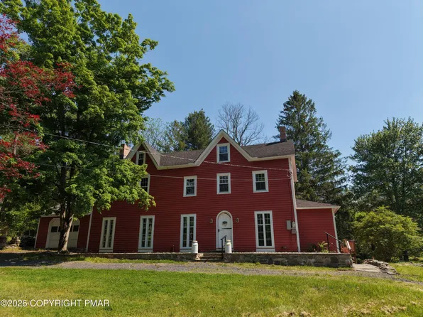 280 Frutchey Dr, East Stroudsburg, PA 18302