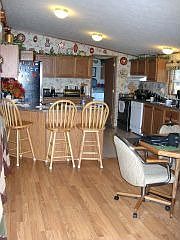 Dining/Kitchen Area