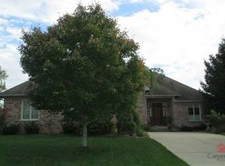 4221 First Flight Cir, Zionsville, IN 46077