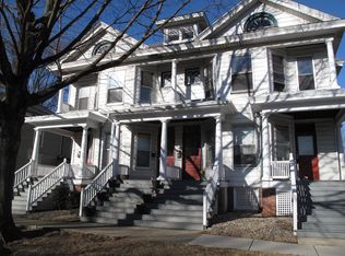 514 E Grove St, Bloomington, IL