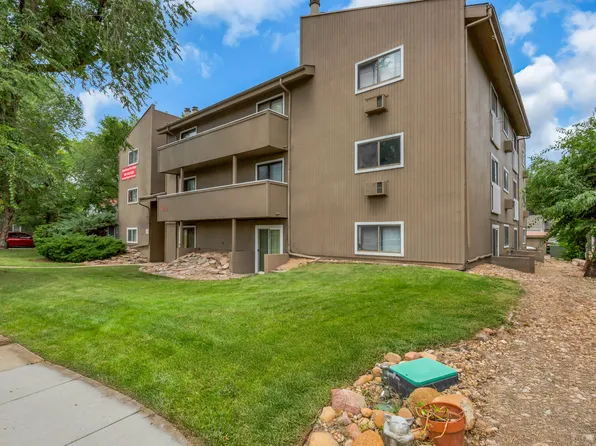 Spruce Street Apartments