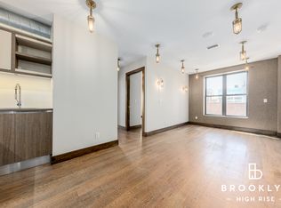 77 Steuben St #4A, Brooklyn, NY 11205