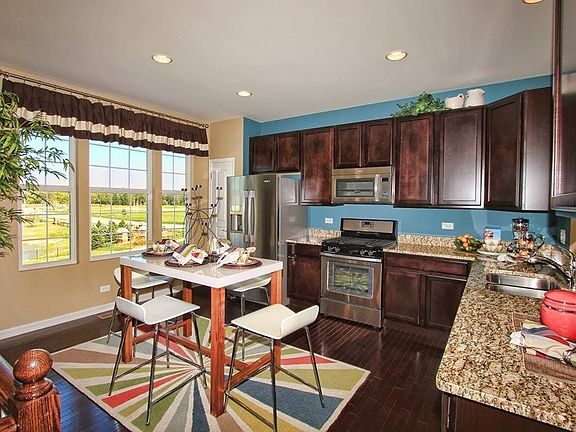 2nd image of 3129 Coral Ln