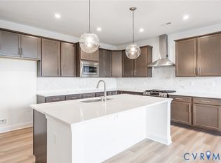 18740 Palisades Cove Trl, Moseley, VA 23120