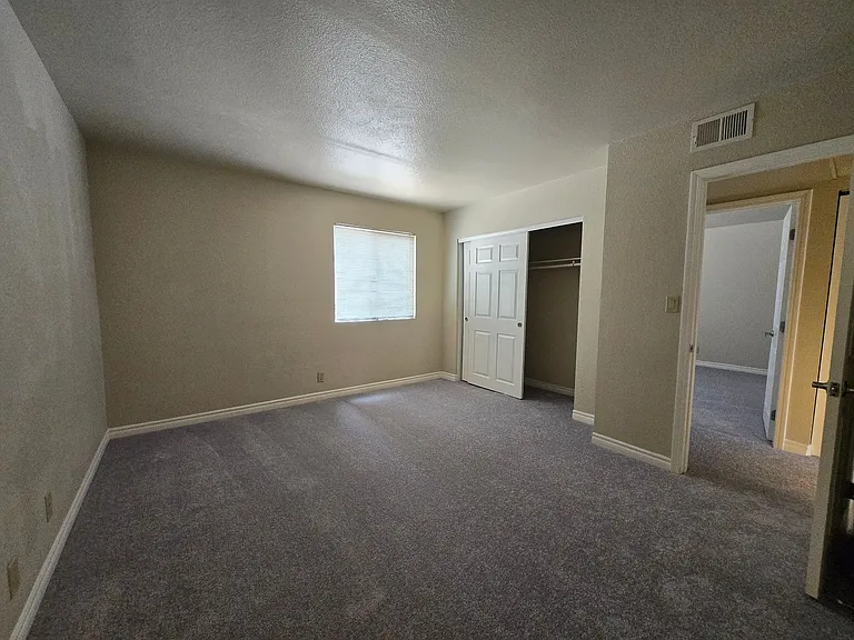 5360 Indian River Dr #253 — Photo 8