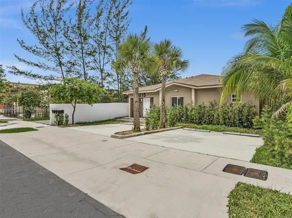 1015 NW 8th Ave #B, Fort Lauderdale, FL 33311