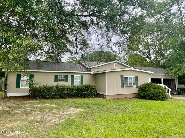 126 Colony Farm Rd SW, Milledgeville, GA 31061