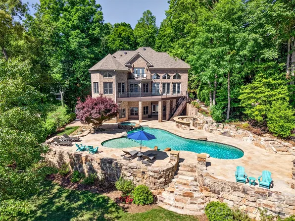 1440 Langdon Rd, Sherrills Ford, NC 28673