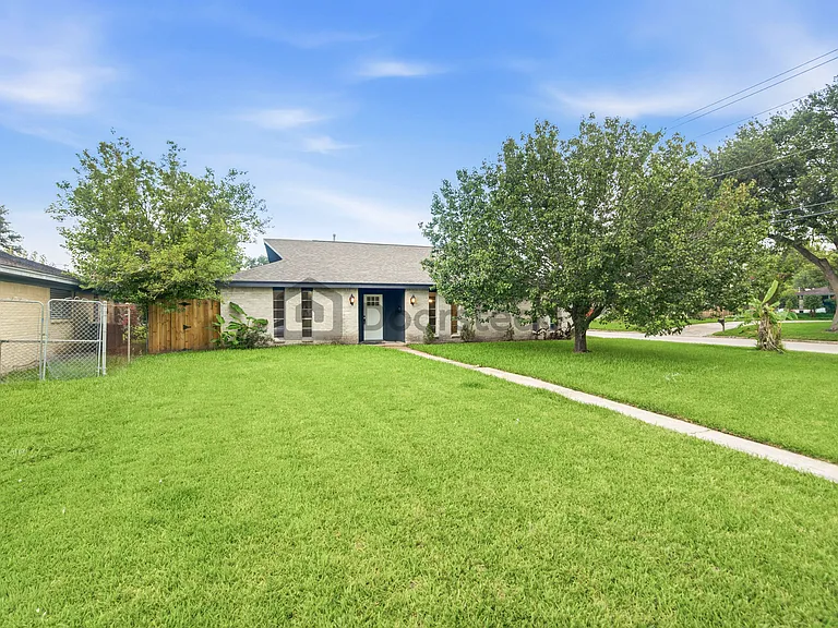 9002 San Jose Ave — Photo 3