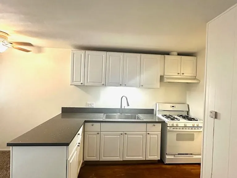 1159 E Meta St #2 — Photo 10