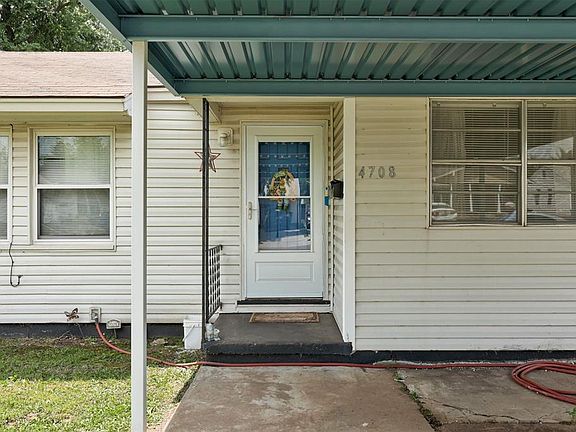 5th image of 4708 SE 27th St
