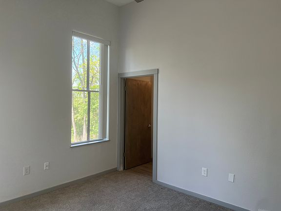 3rd image of 300 Fairview Ave #1
