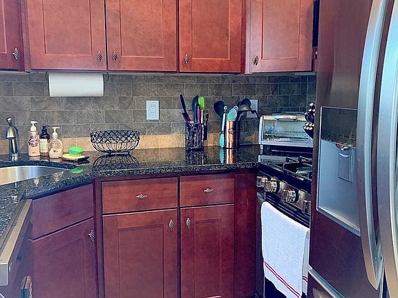 4th image of 227-14 Hillside Ave