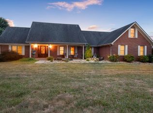 90 Lois Ln, Mount Vernon, KY 40456