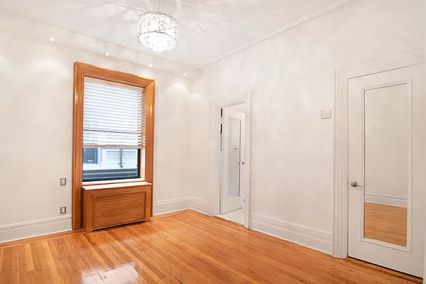 Rented by WAM Partners - William Moses Co. | media 14