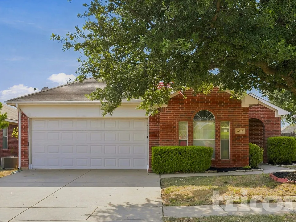 6313 Downeast Dr