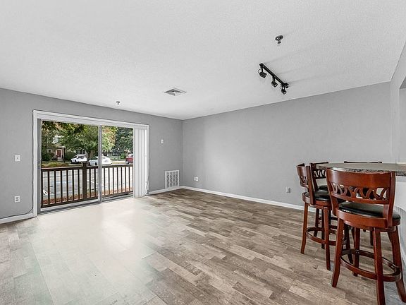 3rd image of 81 Hunters Run Pl Unit 81