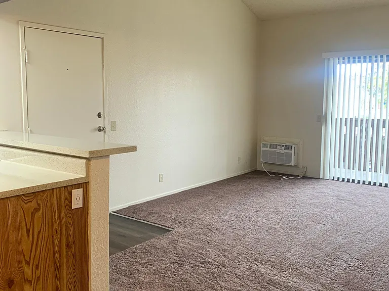 12215 Graham St #30 — Photo 6