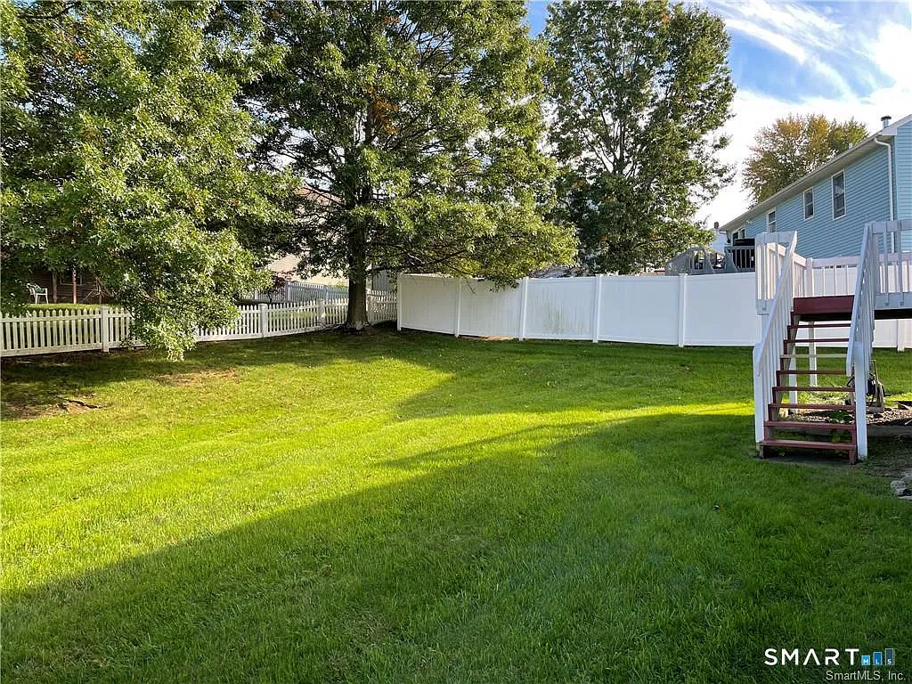 3 bed, 2.5 bath, 1536 sqft, $3,100 — Photo 3
