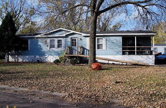 1st image of 2408 25th St Lot 63