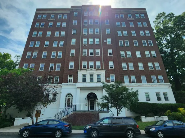400 W Hortter St APT 206, Philadelphia, PA 19119