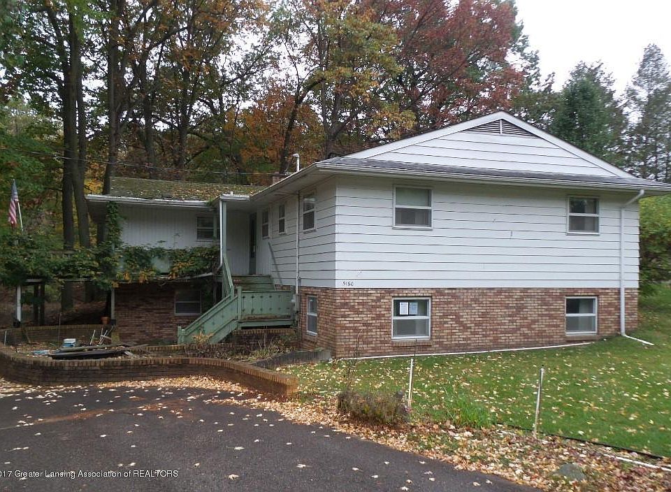 1st image of 5160 Lake Dr