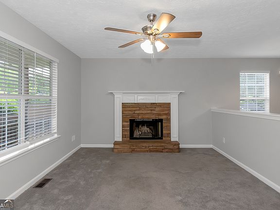 4th image of 564 Rustin Dr