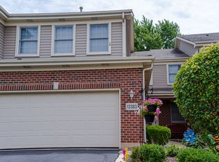 13383 Forest Ridge Dr, Palos Heights, IL 60463