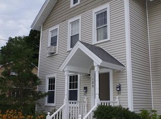 189 N Main St, Northampton, MA 01062