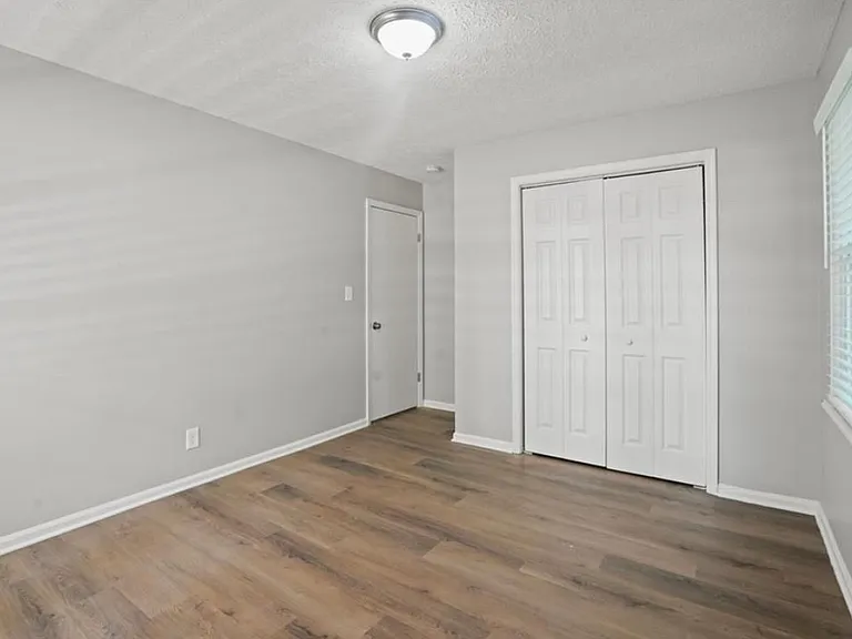 703 Navaho Ct — Photo 11