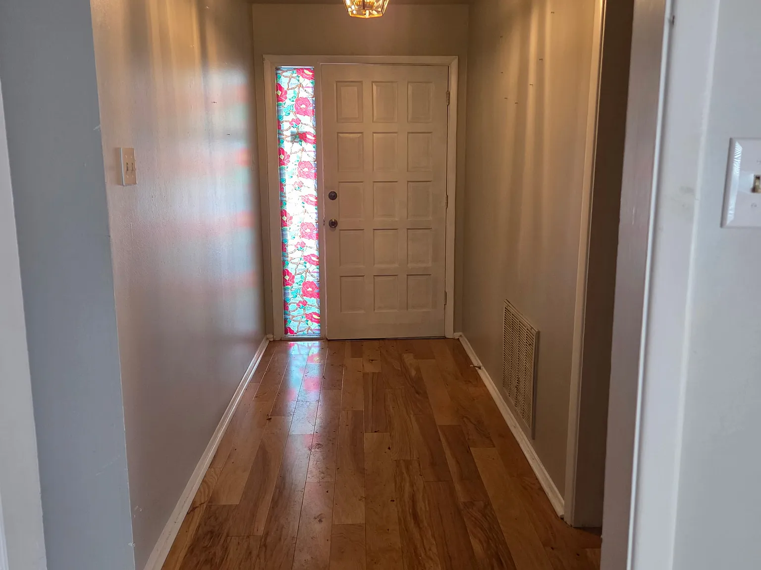 3 bed, 1545 sqft, $1,560 — Photo 4