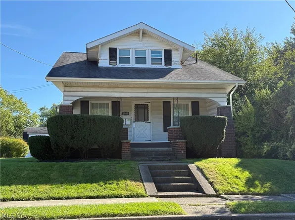 1500 28th St NW, Canton, OH 44709