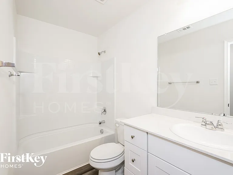 1804 Sandlin Dr — Photo 12
