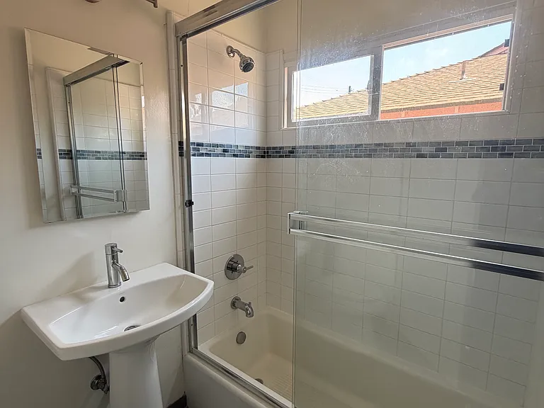 4250 Sawtelle Blvd #B — Photo 13