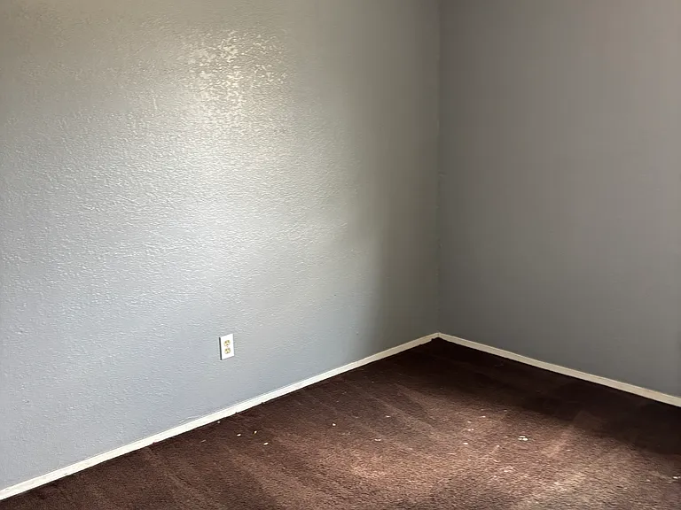 4900 Merritt Cir #Z — Photo 14
