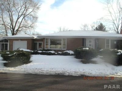 400 Amanda St, Pekin, IL, 61554