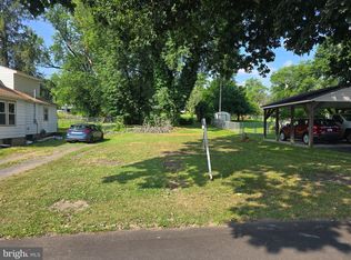 12706 Darrows Ave, Cresaptown, MD 21502