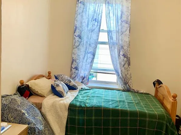 511 West 232nd Street image 2 of 12