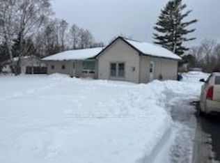 22208 Loyalist Pkwy, Quinte West, ON K0K1L0