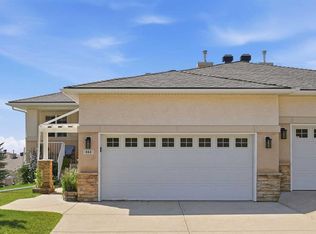 1000 N Glenhaven Way #112, Cochrane, AB T4C1Y9