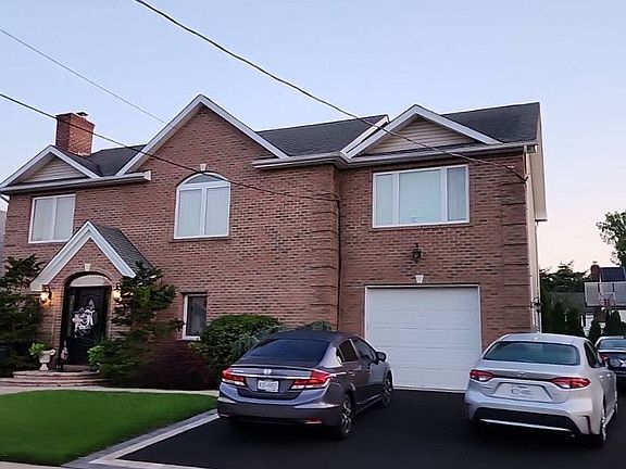 2nd image of 1723 Aladdin Ave #A-k