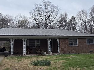 905 Luna Lake Rd, Danville, VA 24541