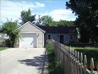 1st image of 936 Colonial Dr
