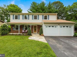 5038 Dequincey Dr, Fairfax, VA 22032