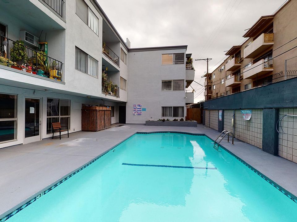 1st image of 233 S Lafayette Park Pl #2c1e202a6