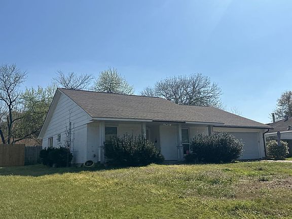3rd image of 2407 Nelwood Dr