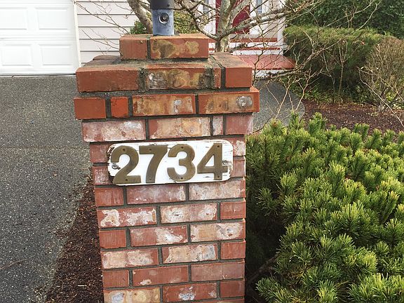 2734 Capital