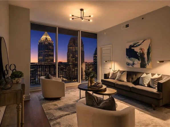 1080 Peachtree St NE Unit 3215, Atlanta, GA 30309